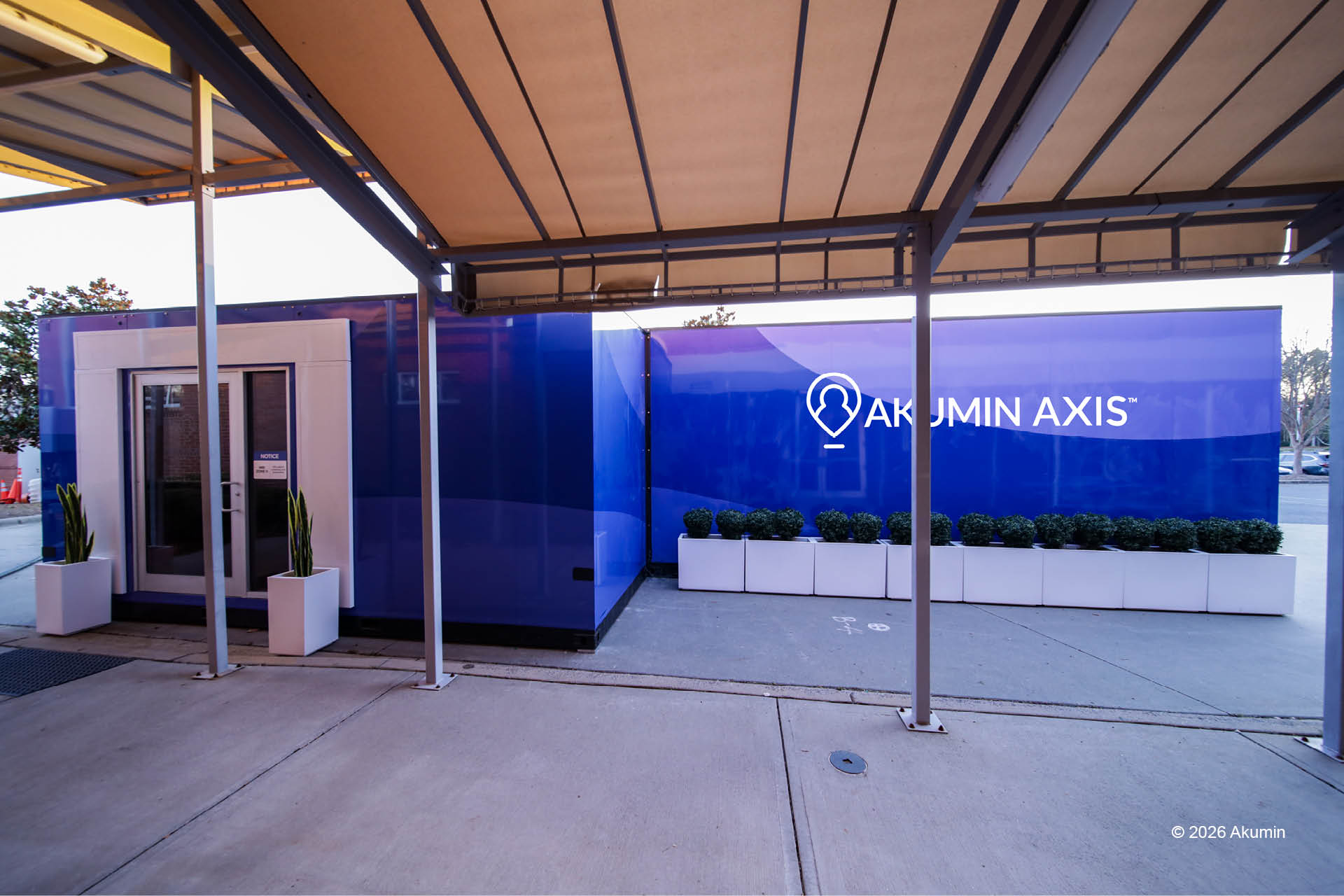 Akumin AXIS MRI covered patient walkway